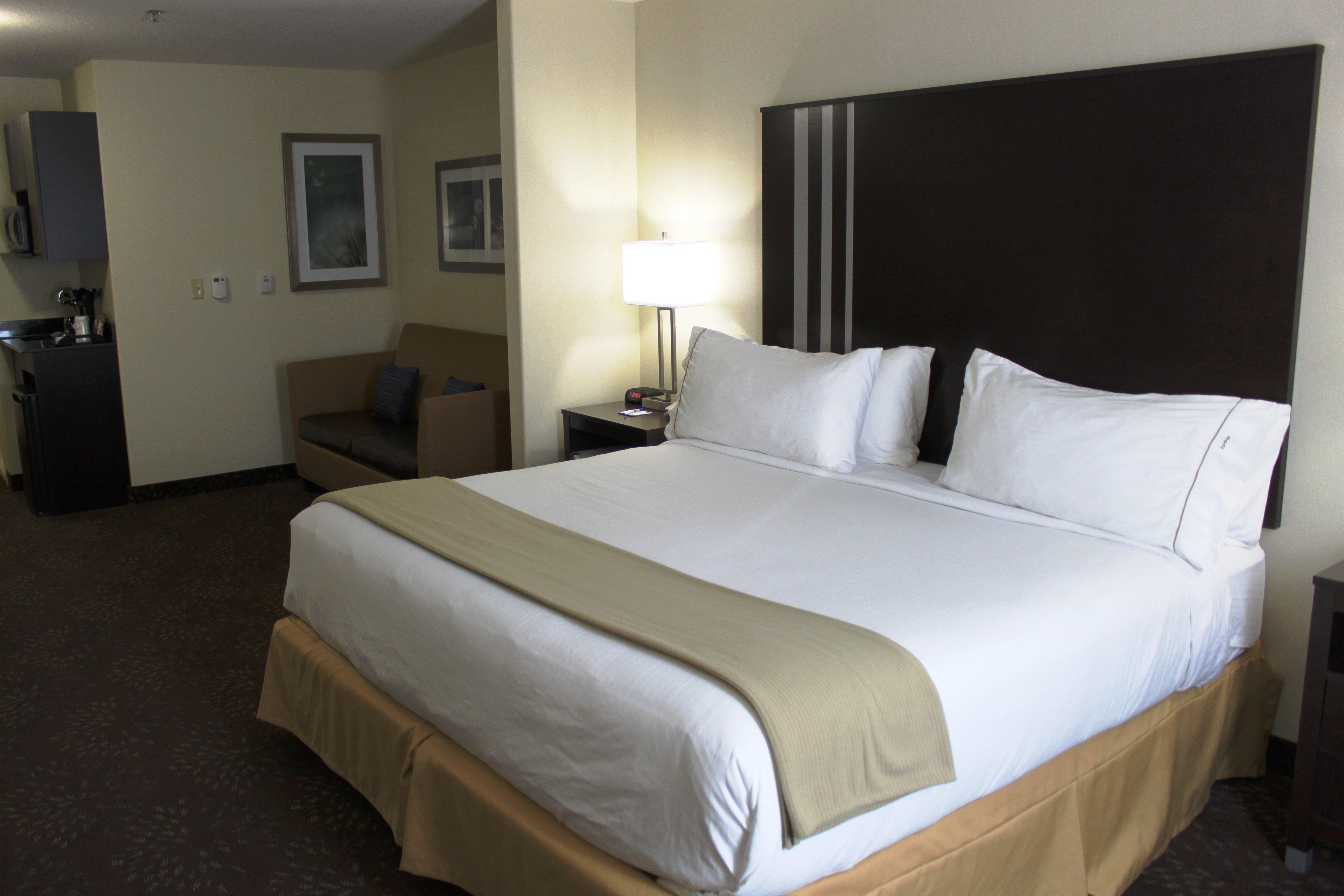 Holiday Inn Express Yorkton East By Ihg Εξωτερικό φωτογραφία