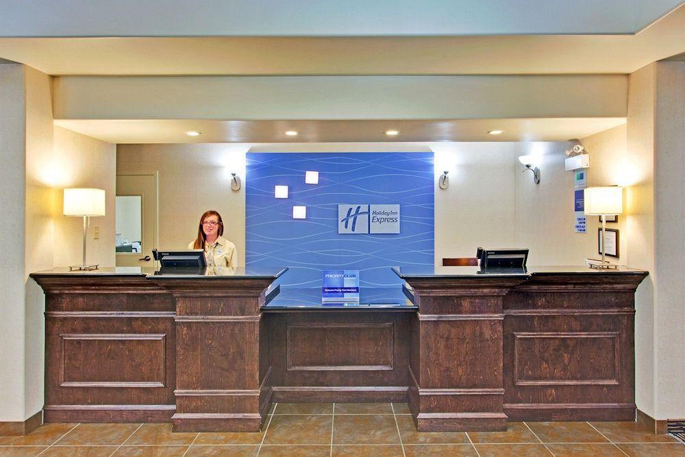 Holiday Inn Express Yorkton East By Ihg Εξωτερικό φωτογραφία