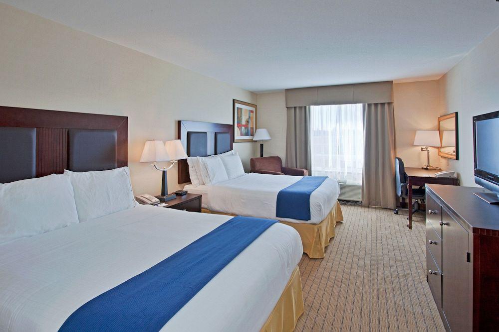 Holiday Inn Express Yorkton East By Ihg Εξωτερικό φωτογραφία